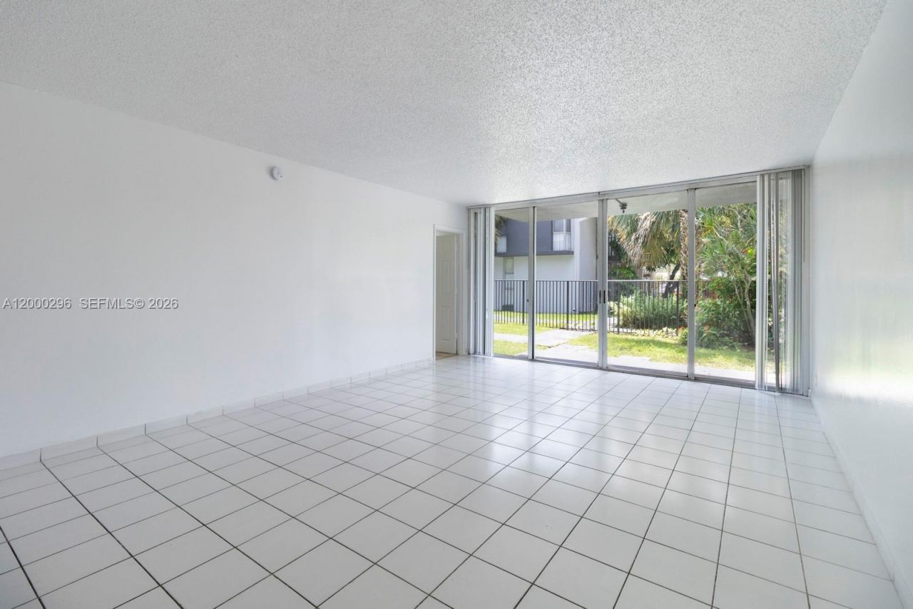 2930 Forest Hills Blvd, Unit B3P, Coral Springs, FL 33065 Photo