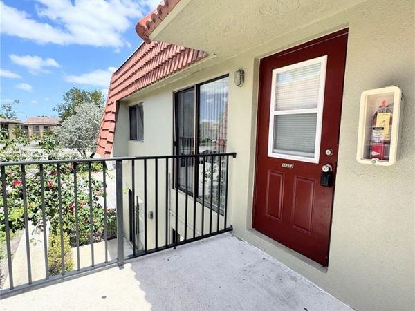 11352 Royal Palm Blvd, Unit 11352, Coral Springs, FL 33065