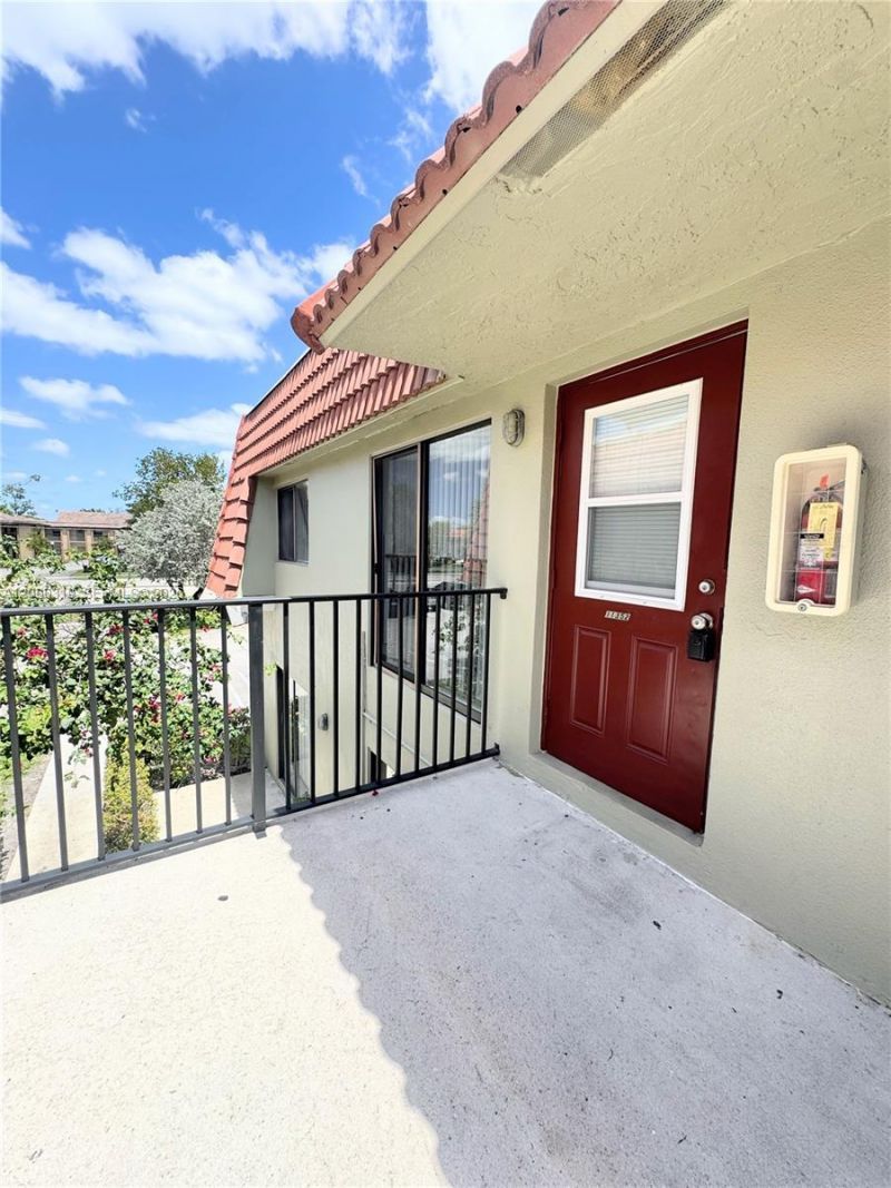 11352 Royal Palm Blvd, Unit 11352, Coral Springs, FL 33065 Photo