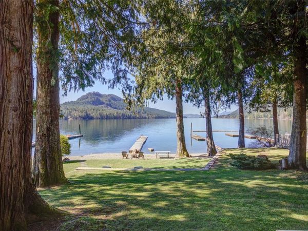 7774 Sunset Dr, Lake Cowichan, BC V0R 2G0