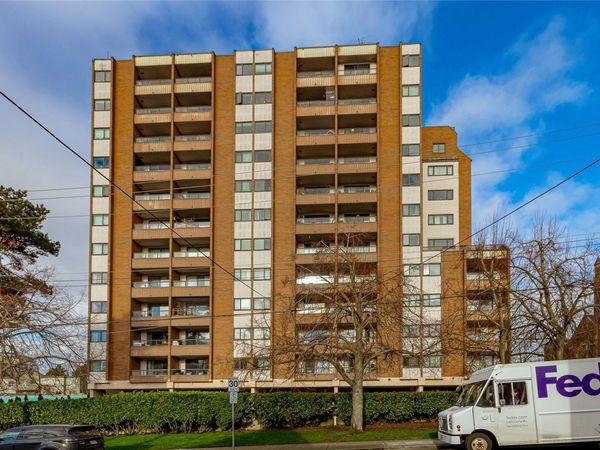 1630 Quadra St, Unit 1109, Victoria, BC V8W 3J5