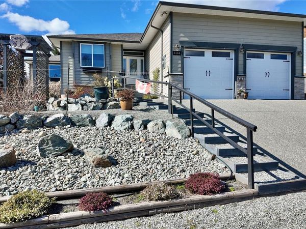 434 Mountain View Dr, Lake Cowichan, BC V0R 2G1