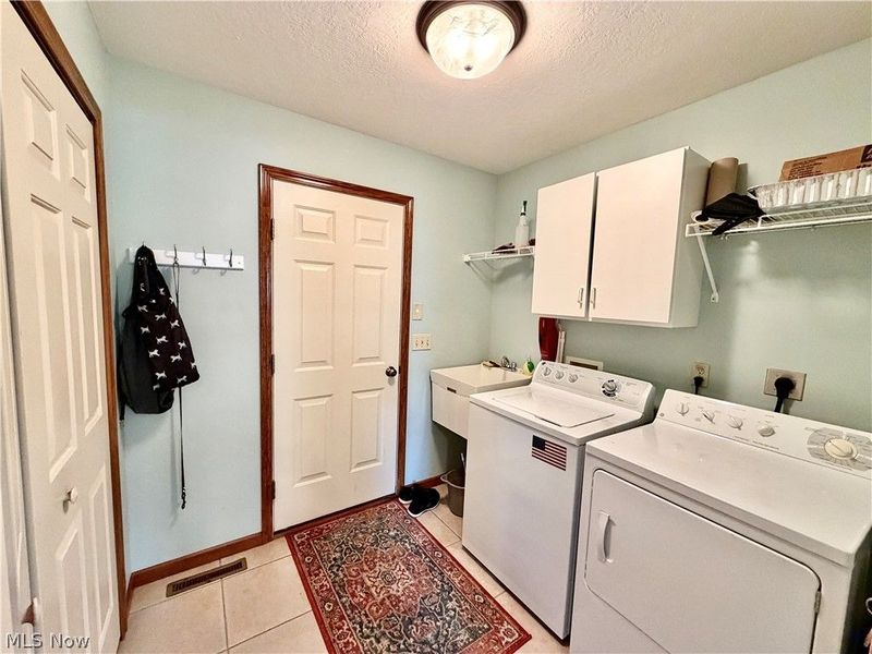 22 Walker Circle, Girard, OH 44420 Photo 21