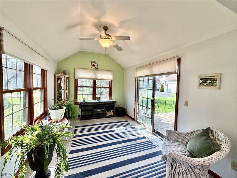 22 Walker Circle, Girard, OH 44420 Photo 22