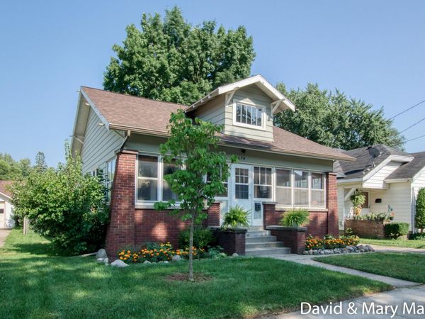 1674 Cleveland Avenue SW, Wyoming, MI 49509