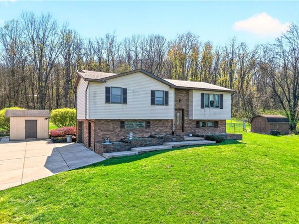 24 Sevich Aly, Monongahela, PA 15063
