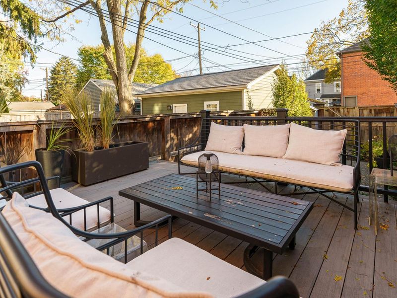 195 E Mithoff Street , Columbus, OH 43206 Photo 17