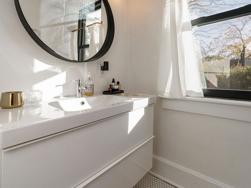 195 E Mithoff Street , Columbus, OH 43206 Photo 25