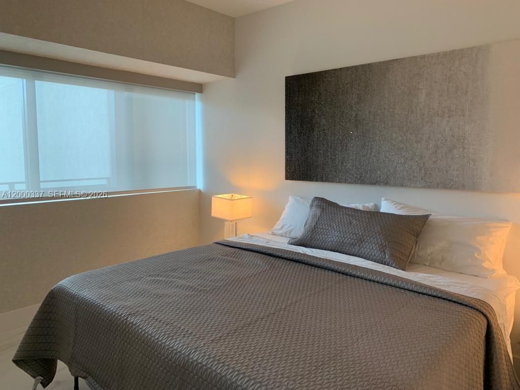 650 NE 32 St, Unit 705, Miami, FL 33137 Photo