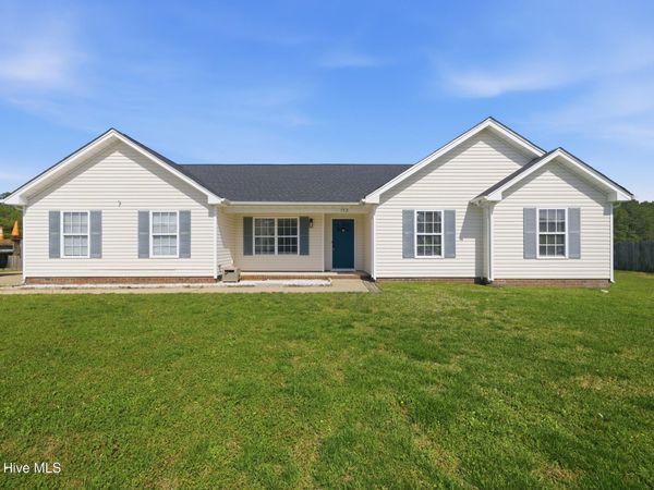 152 Pier Landing Loop, South Mills, NC 27976