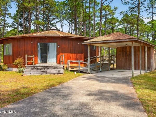 1415 Mona Passage Court, New Bern, NC 28560