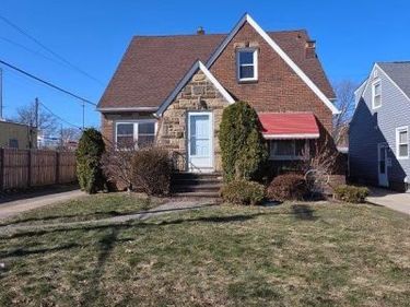 4262 W 62nd Street, Cleveland, OH 44144