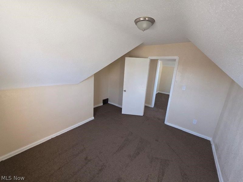 4262 W 62nd Street, Cleveland, OH 44144 Photo 26