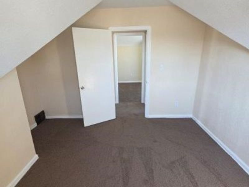 4262 W 62nd Street, Cleveland, OH 44144 Photo 27