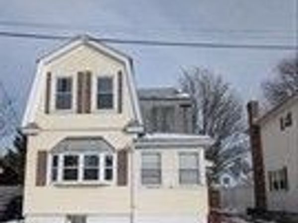 15 Dana St, Lawrence, MA 01850