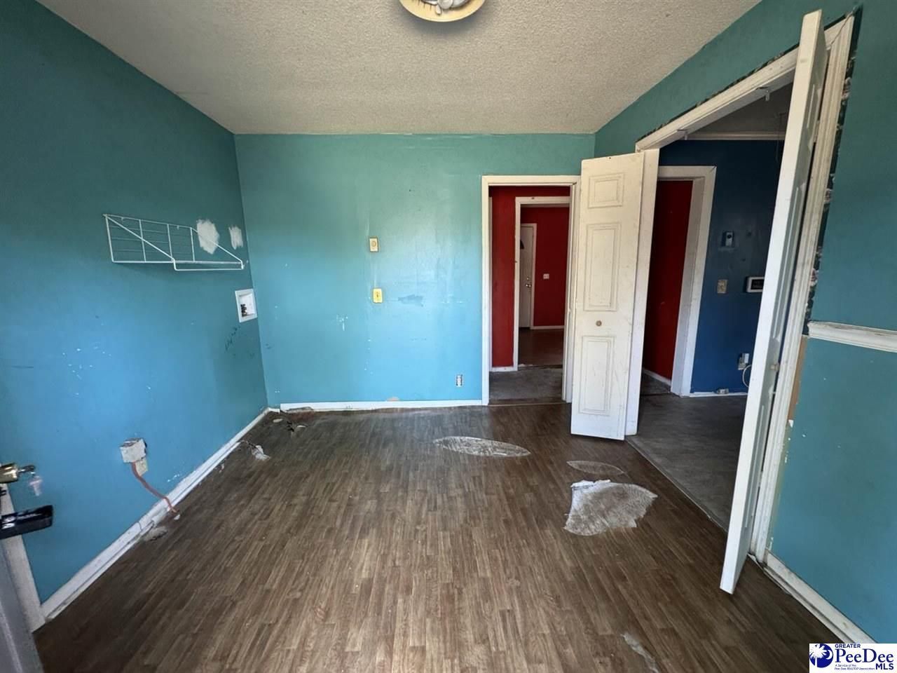 507 N Hill St Photo 4