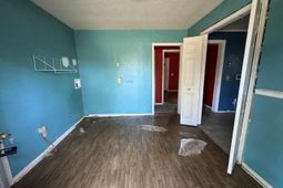 507 N Hill St photo 4