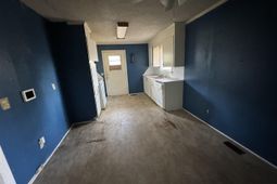 507 N Hill St photo 4