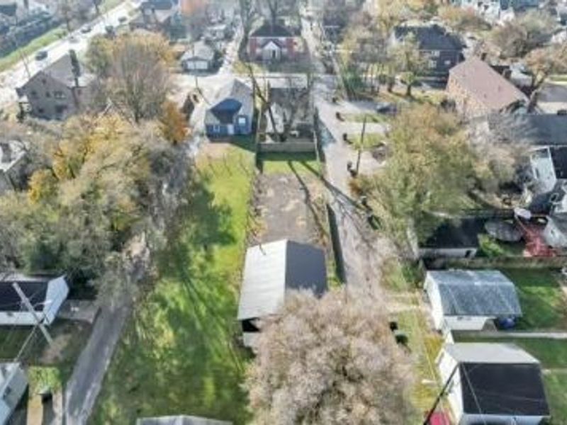 1062 E Deshler Avenue, Columbus, OH 43206 Photo 4