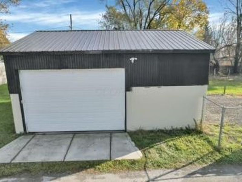 1062 E Deshler Avenue, Columbus, OH 43206 Photo 7