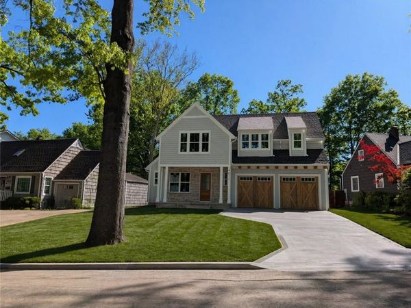 4617 W 72nd Street, Prairie Village, KS 66208