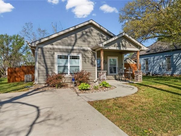 516 N Mulberry Street, Ottawa, KS 66067