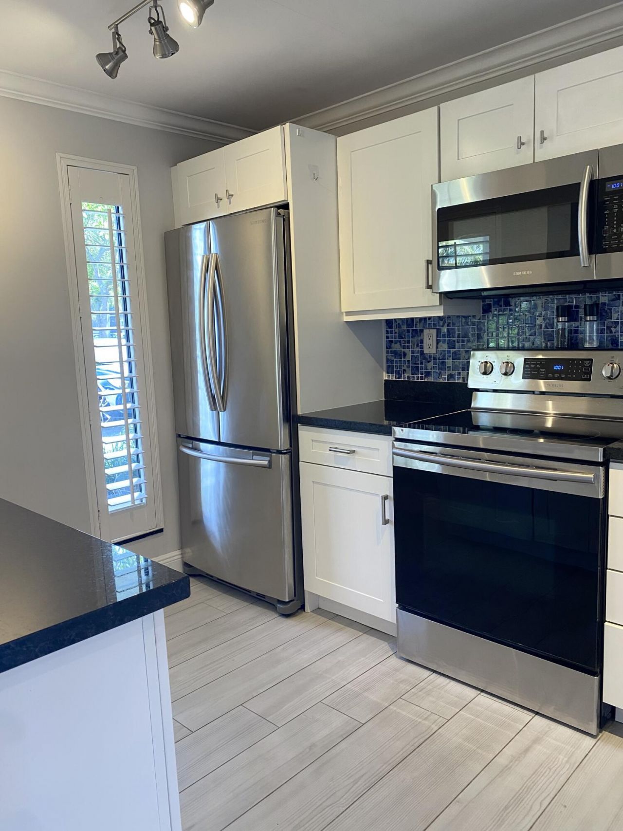 15 Royal Palm Way, Unit #107, Boca Raton, FL 33432 Photo