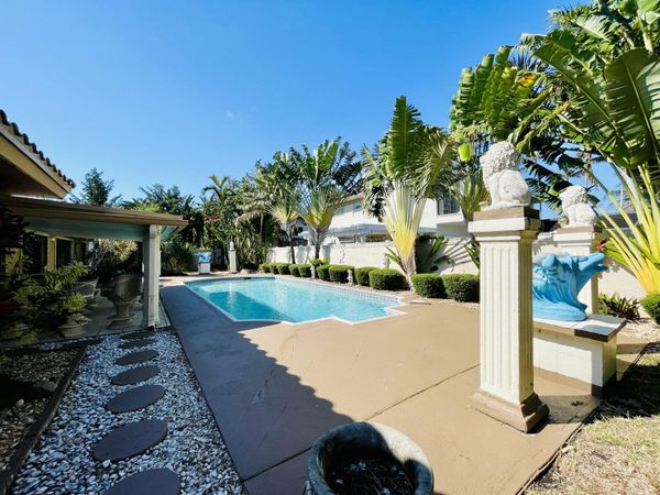 2725 NE 27th Court, Fort Lauderdale, FL 33306