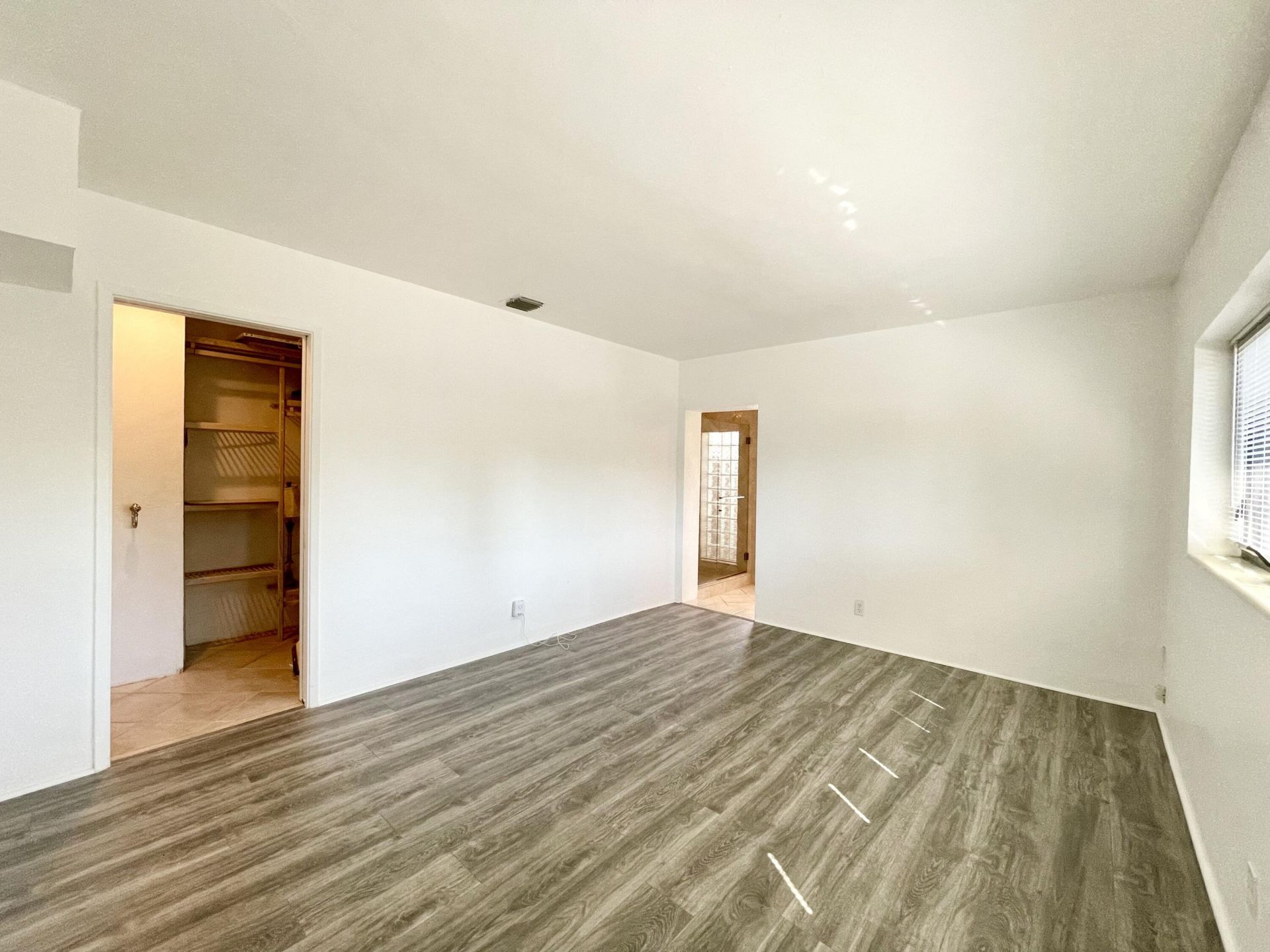 2725 NE 27th Court, Fort Lauderdale, FL 33306 Photo