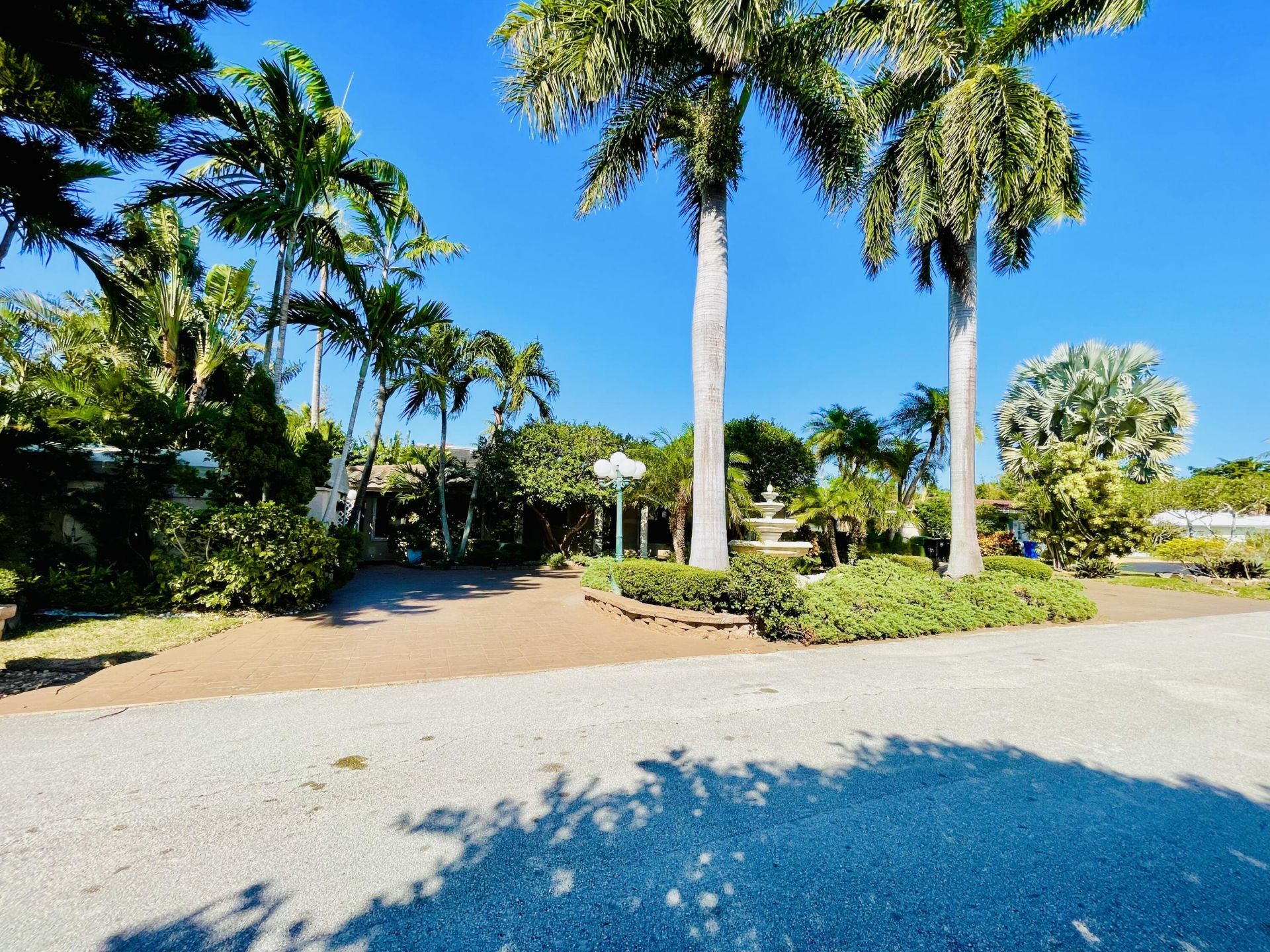 2725 NE 27th Court, Fort Lauderdale, FL 33306 Photo