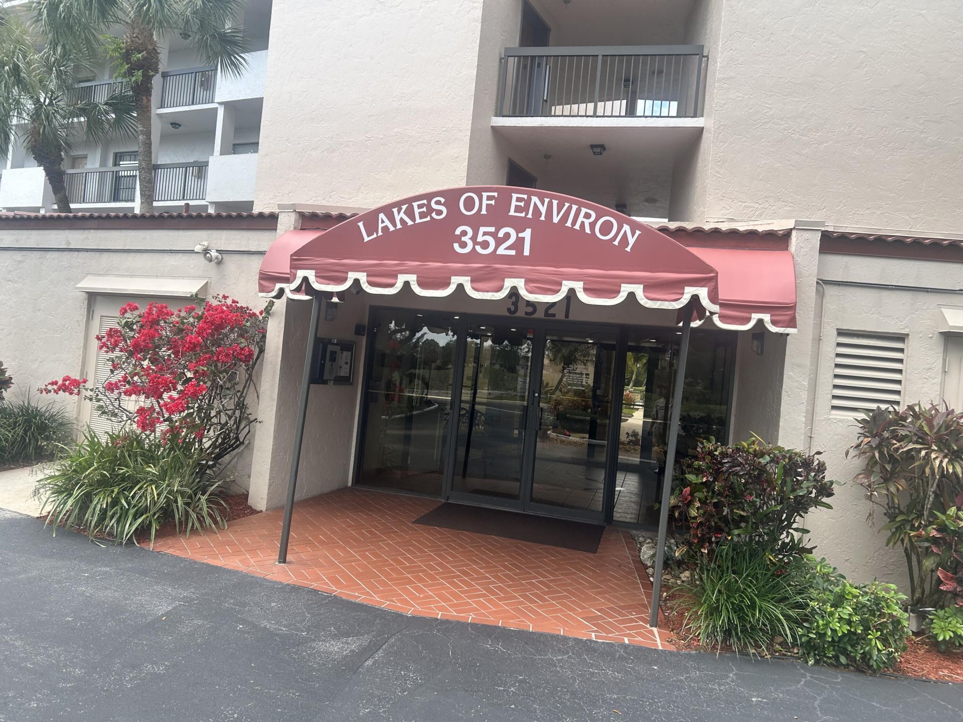 3521 Environ Boulevard, Unit B503, Lauderhill, FL 33319 Photo