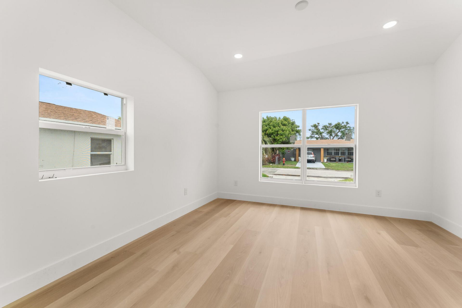 111 W 35th Street, Riviera Beach, FL 33404 Photo