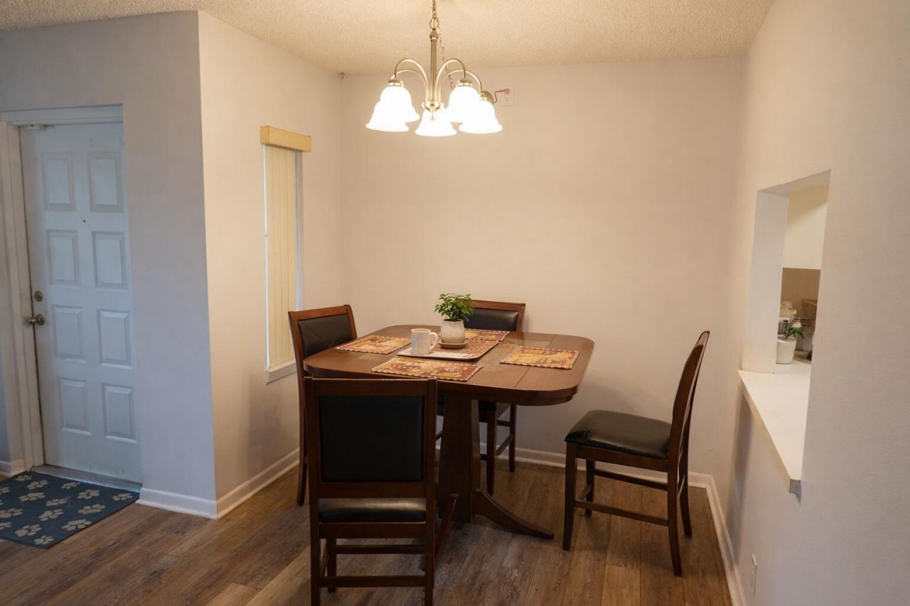 1118 Green Pine Boulevard, Unit B1, West Palm Beach, FL 33409 Photo