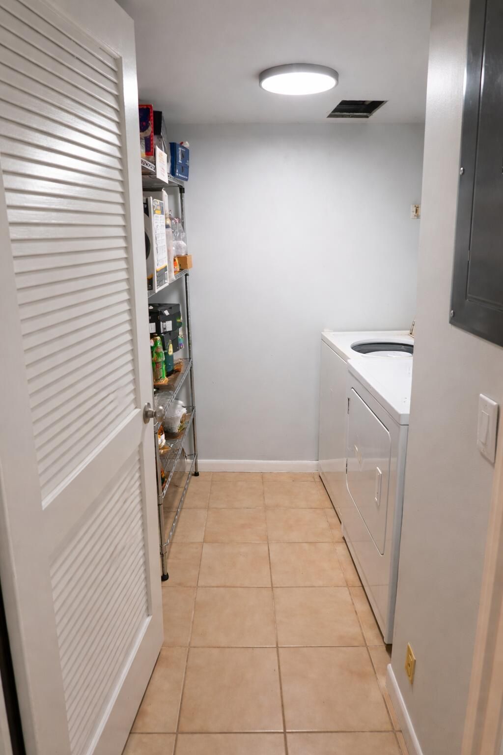 1118 Green Pine Boulevard, Unit B1, West Palm Beach, FL 33409 Photo