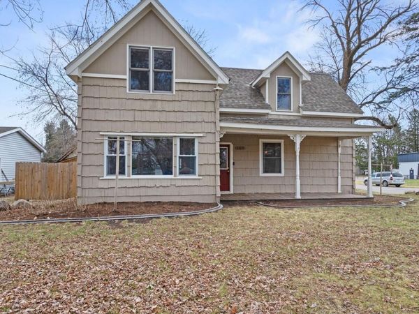 30675 Olinda Trail , Lindstrom, MN 55045