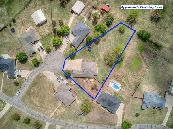 30753 Aussie Court, Norman, OK 73072