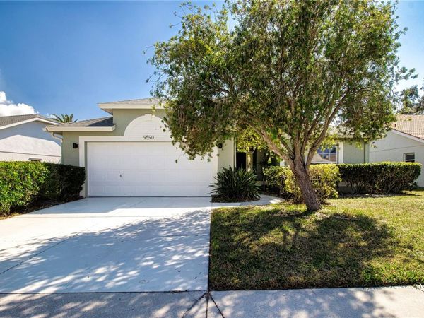 9590 KNIGHTSBRIDGE CIRCLE, SARASOTA, FL 34238