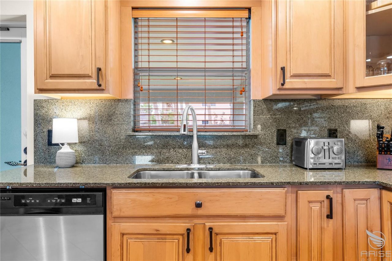 818 Hope Avenue, New Smyrna Beach, FL 32169 Photo