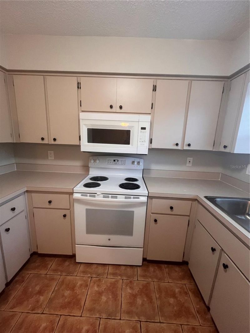 312 Deborah Avenue, Leesburg, FL 34748 Photo