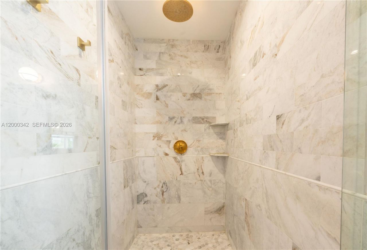 475 Bahia Honda Rd, Key Largo, FL 33037 Photo