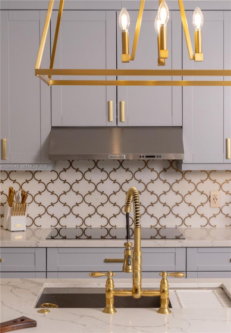 475 Bahia Honda Rd, Key Largo, FL 33037 Photo