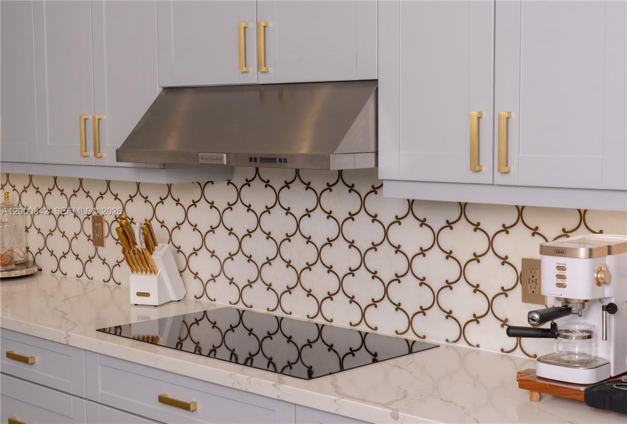 475 Bahia Honda Rd, Key Largo, FL 33037 Photo