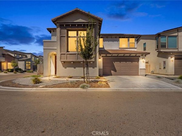 3432 W Good, Visalia, CA 93277