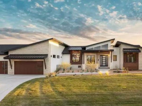 932 Villa Road SE, Rio Rancho, NM 87124