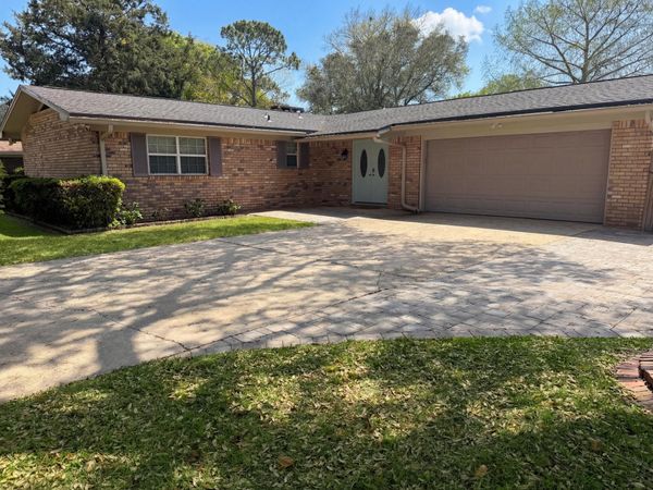 636 NE Merioneth Drive, Fort Walton Beach, FL 32547