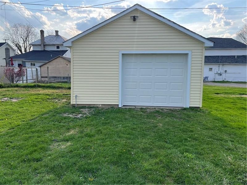 121 N Sycamore Street, Union City, OH 45390 Photo 14