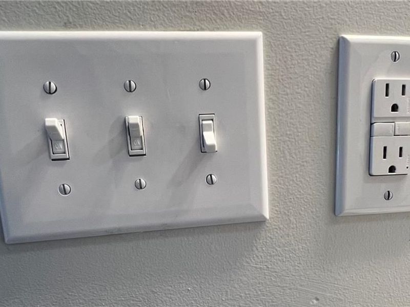 121 N Sycamore Street, Union City, OH 45390 Photo 3