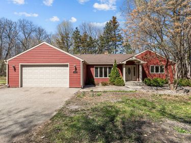 6180 Chaska Road, Excelsior, MN 55331