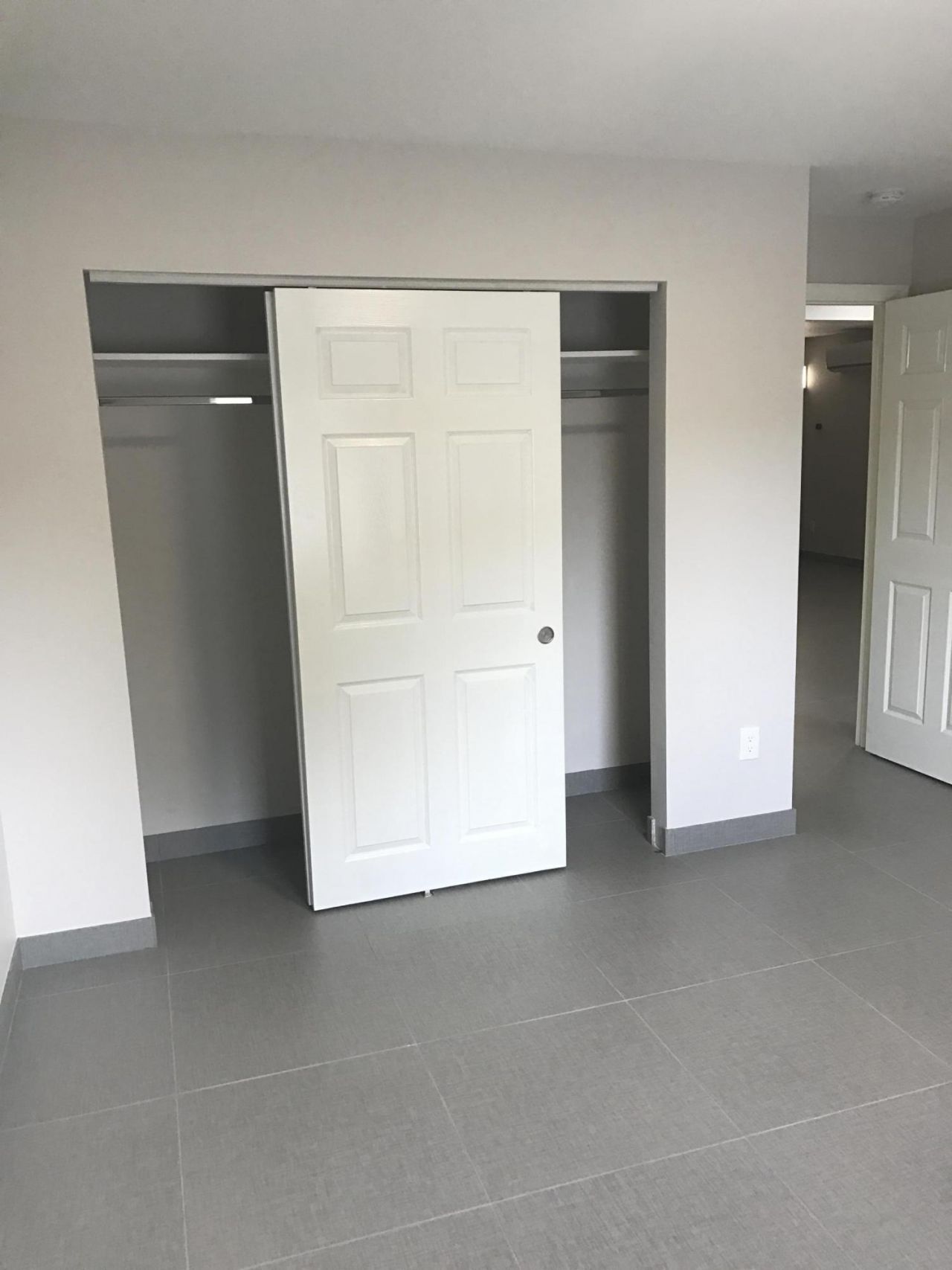 142 SW 8th Avenue, Unit Apt D, Delray Beach, FL 33444 Photo