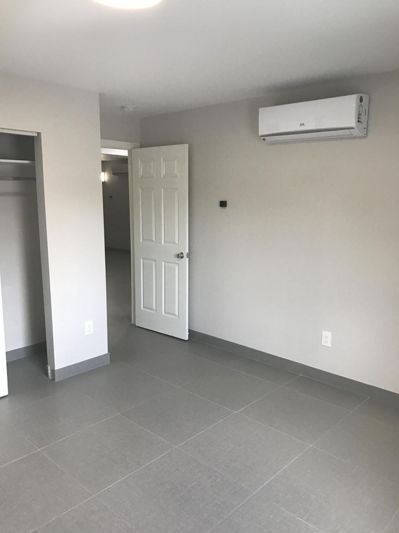 142 SW 8th Avenue, Unit Apt D, Delray Beach, FL 33444 Photo